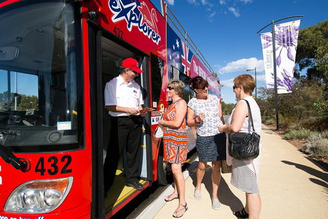 Perth Hop-On Hop-Off Bus Tour - Pubs Melbourne 3