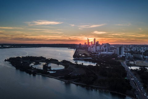 Perth Welcome Tour: Private Tour With A Local - Pubs Melbourne 1